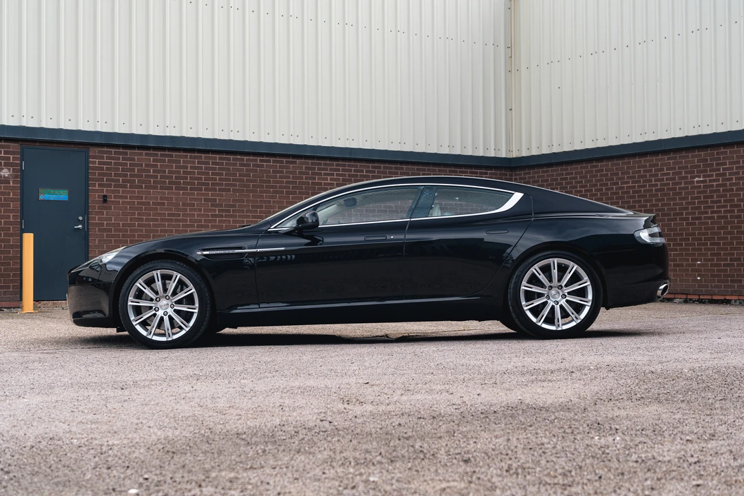 2011 Aston Martin Rapide - Image 14 of 31