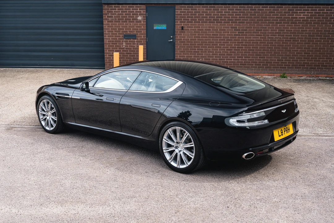 2011 Aston Martin Rapide - Image 16 of 31
