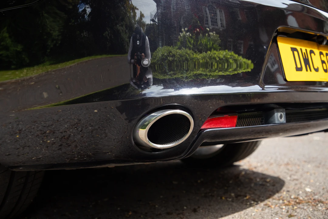 2011 Aston Martin Rapide - Image 26 of 31