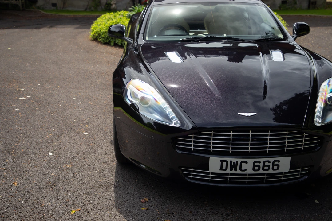 2011 Aston Martin Rapide - Image 17 of 31