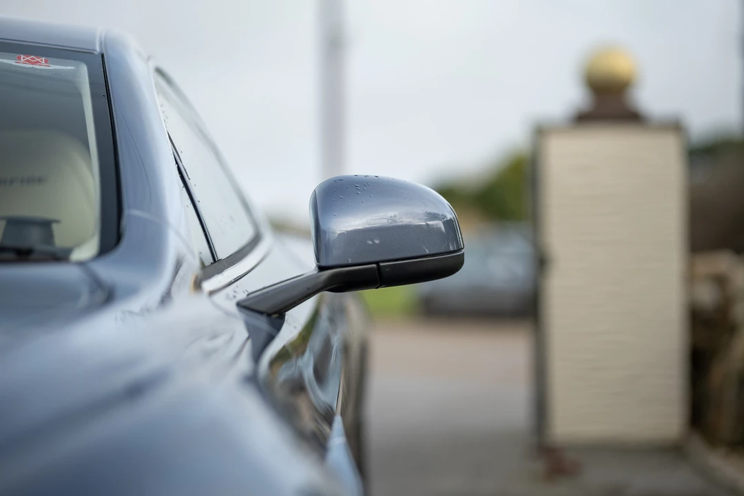 2011 Aston Martin Rapide - Image 17 of 31