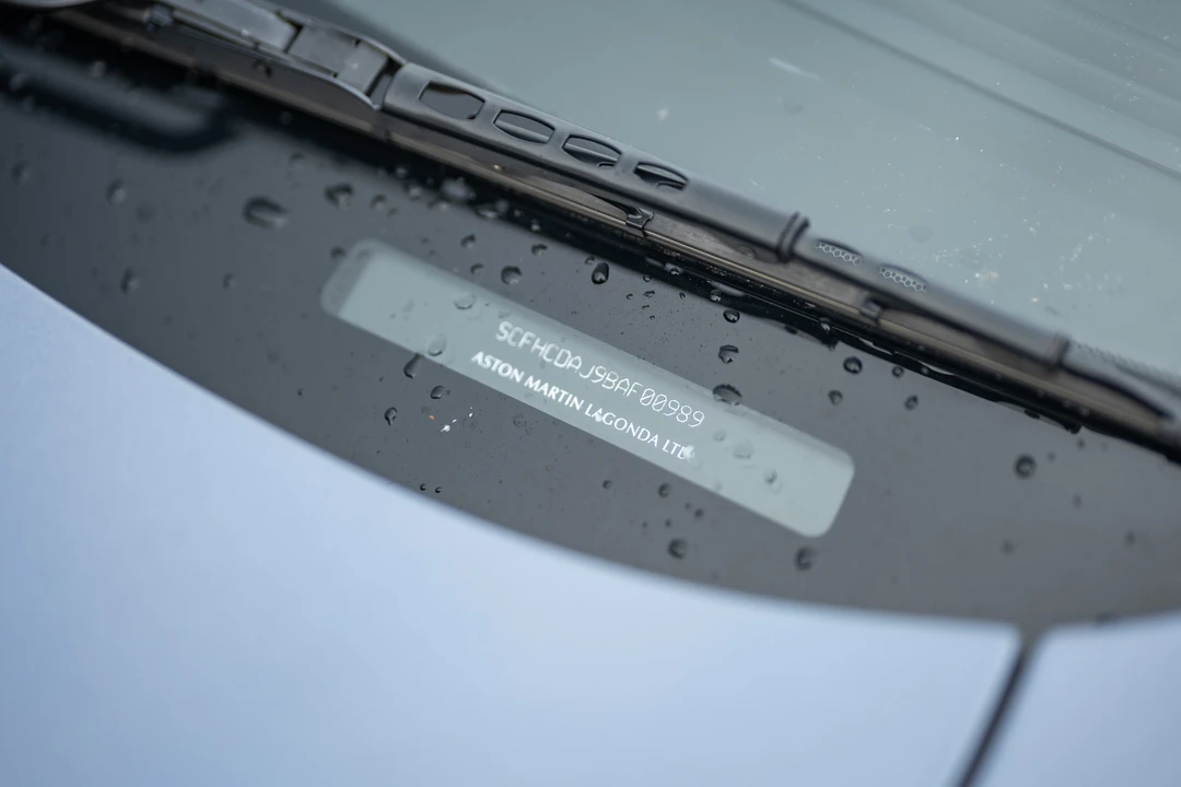 2011 Aston Martin Rapide - Image 19 of 31