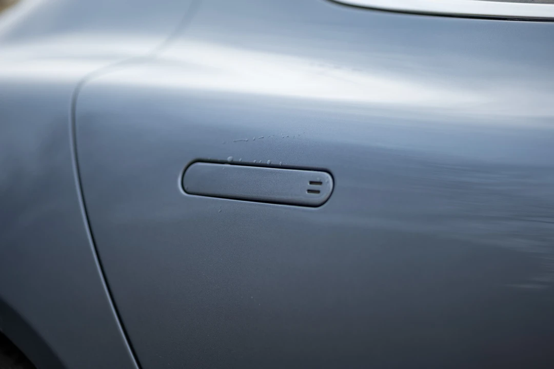 2011 Aston Martin Rapide - Image 24 of 31