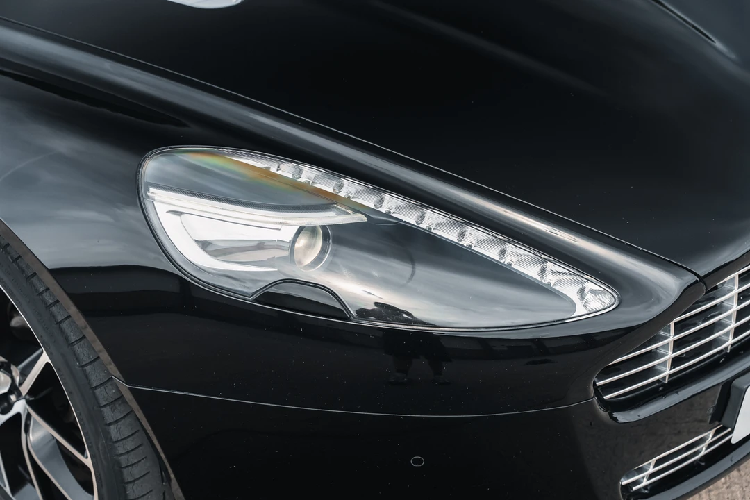 2011 Aston Martin Rapide - Image 25 of 31