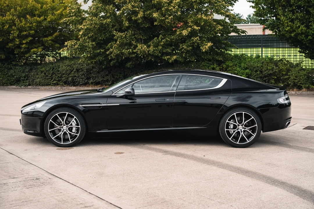2011 Aston Martin Rapide - Image 12 of 31