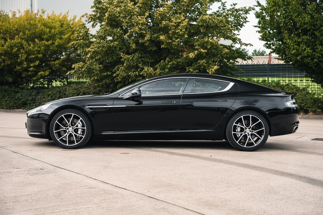 2011 Aston Martin Rapide - Image 4 of 31