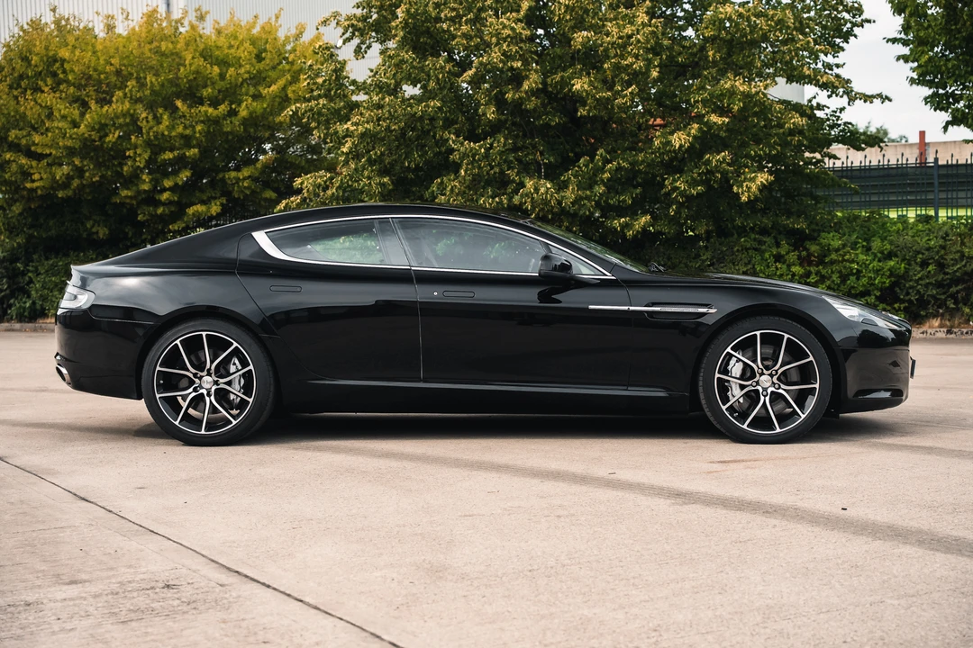 2011 Aston Martin Rapide - Image 8 of 31