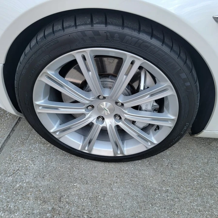 2011 Aston Martin Rapide - Image 7 of 13