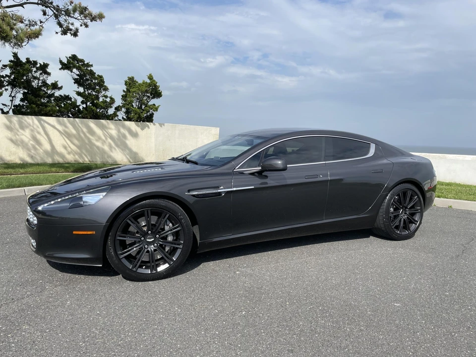 2011 Aston Martin Rapide - Image 2 of 31