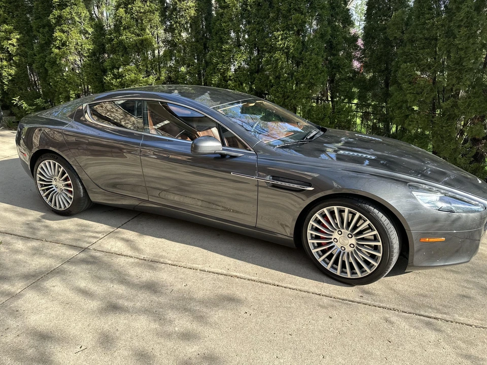 2011 Aston Martin Rapide - Image 2 of 31