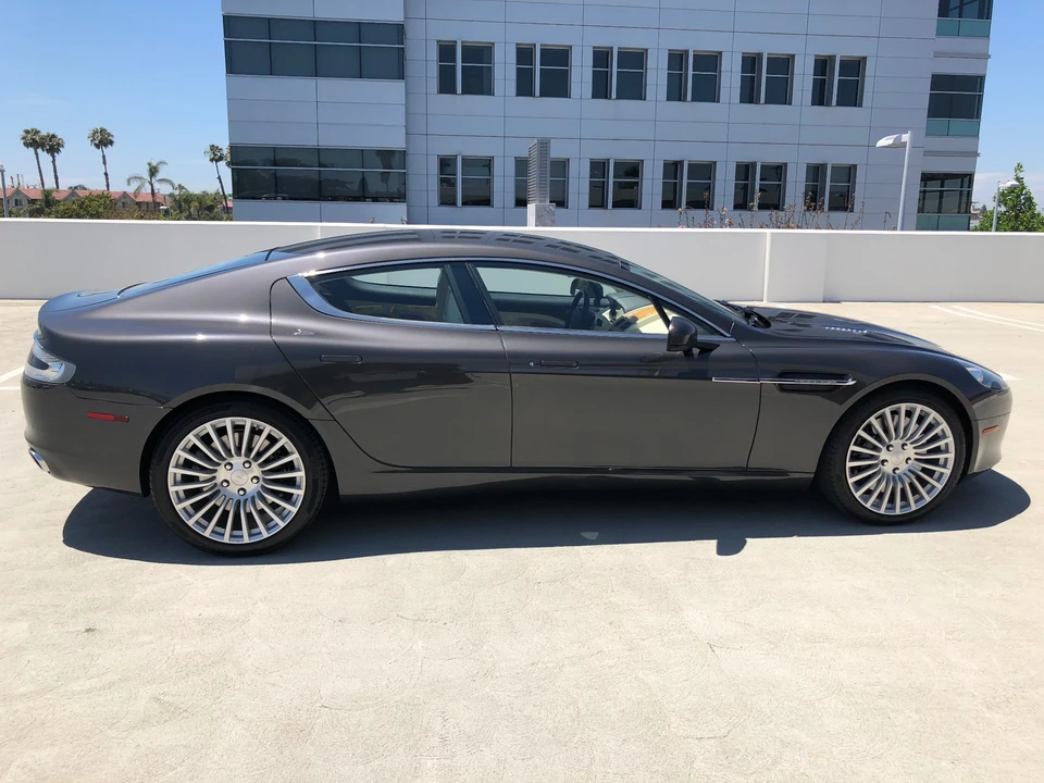 2011 Aston Martin Rapide - Image 9 of 31
