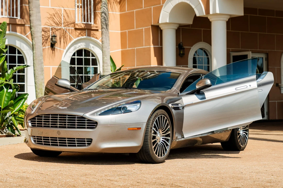 2011 Aston Martin Rapide - Image 15 of 31