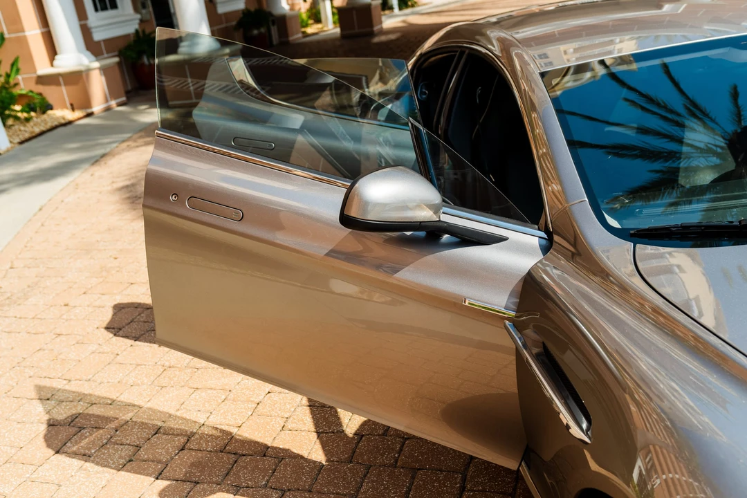 2011 Aston Martin Rapide - Image 18 of 31