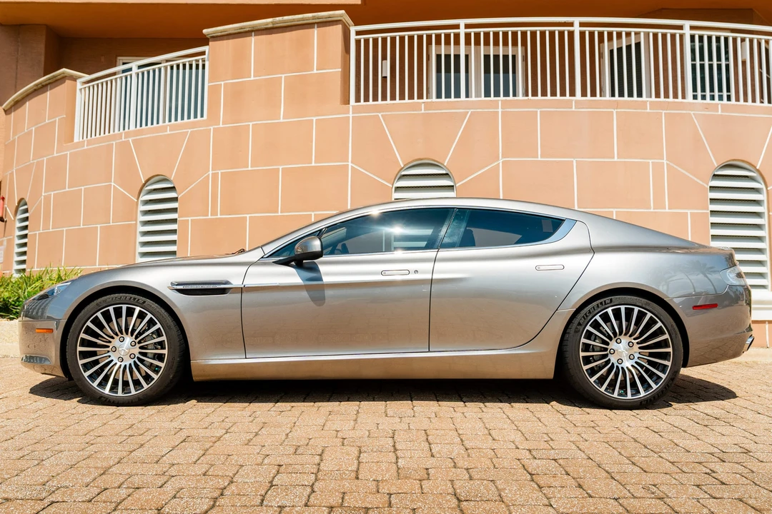 2011 Aston Martin Rapide - Image 13 of 31