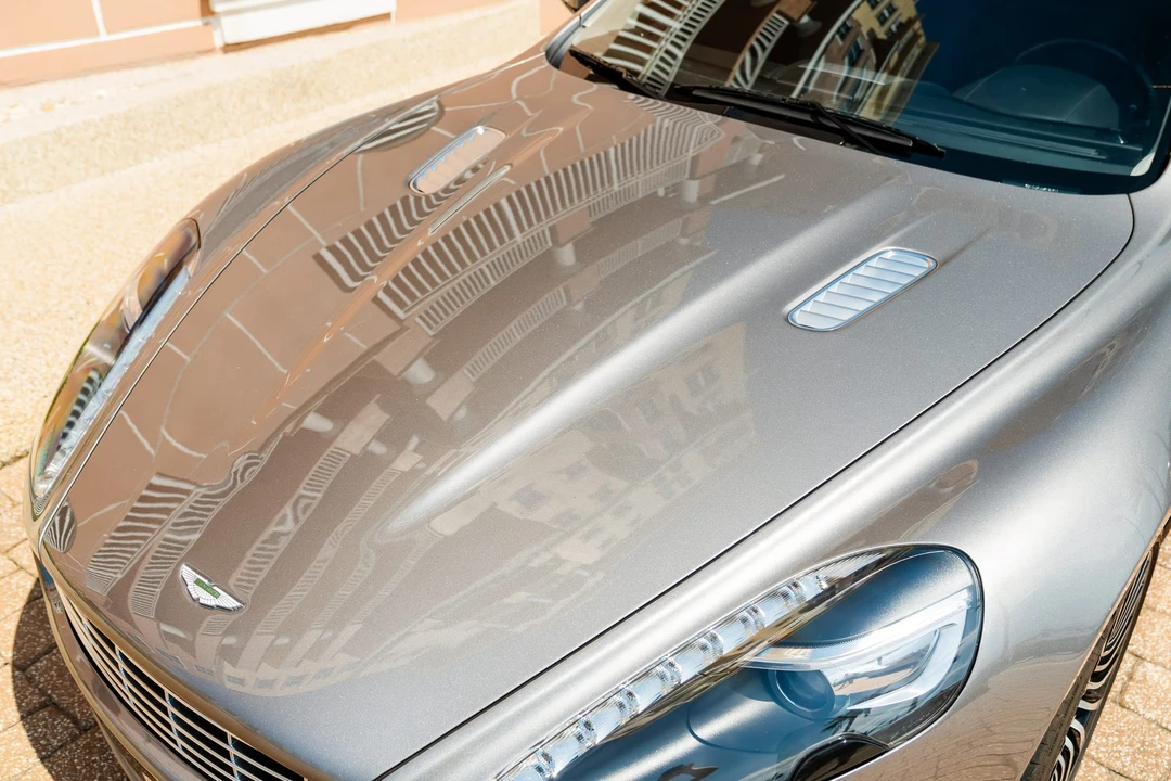 2011 Aston Martin Rapide - Image 25 of 31