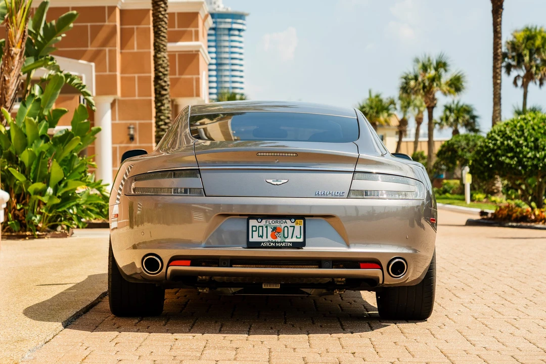 2011 Aston Martin Rapide - Image 10 of 31
