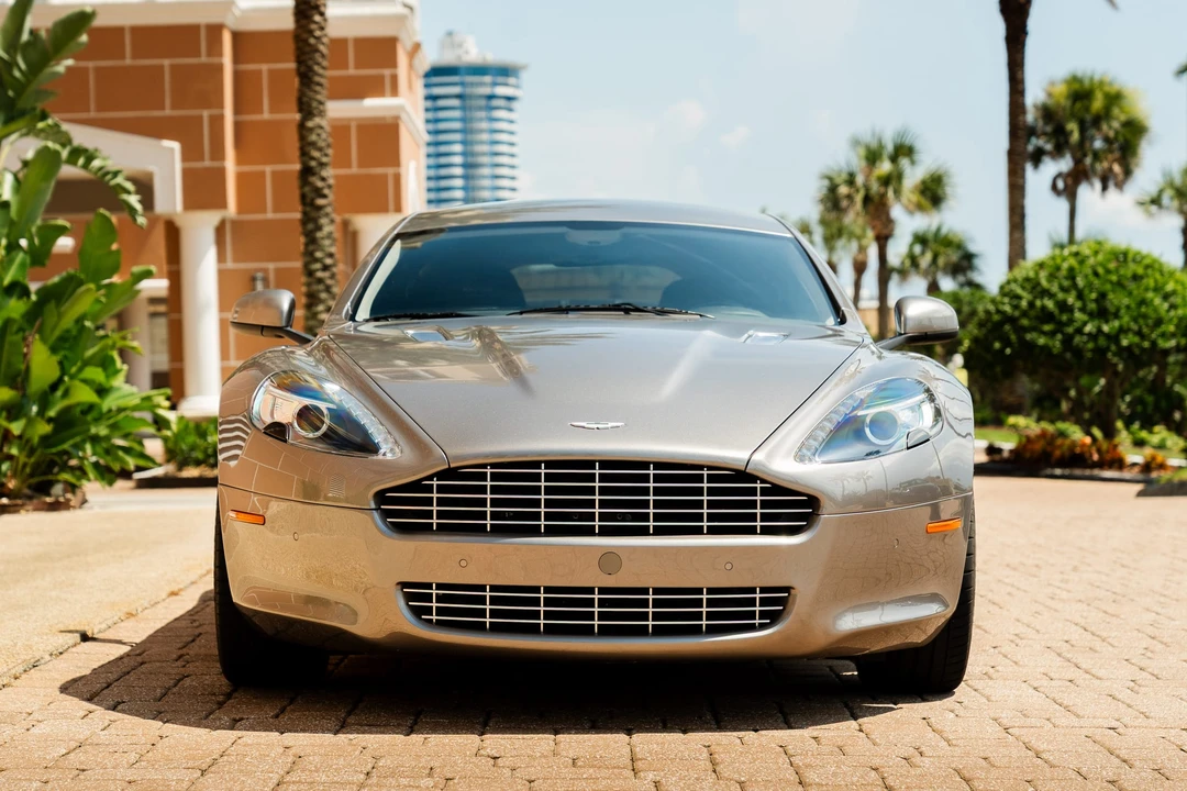 2011 Aston Martin Rapide - Image 5 of 31