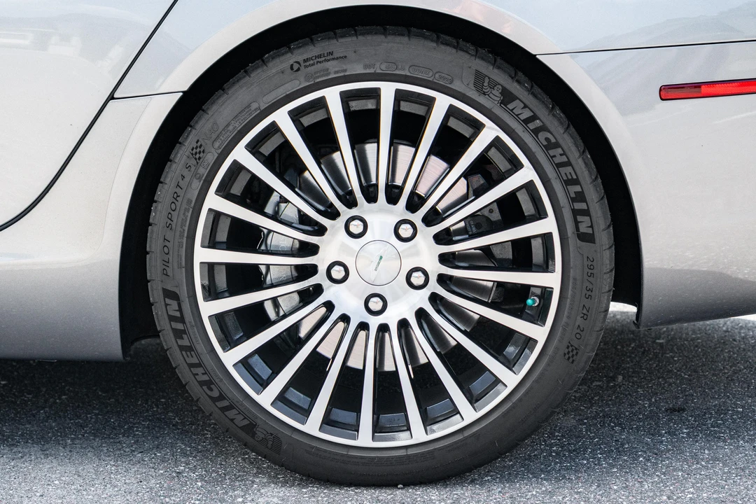2011 Aston Martin Rapide - Image 22 of 31