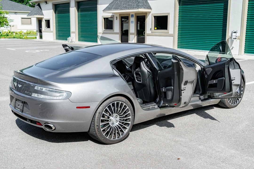 2011 Aston Martin Rapide - Image 12 of 31