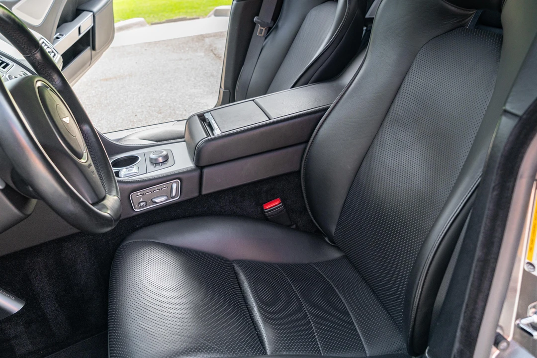 2011 Aston Martin Rapide - Image 29 of 31