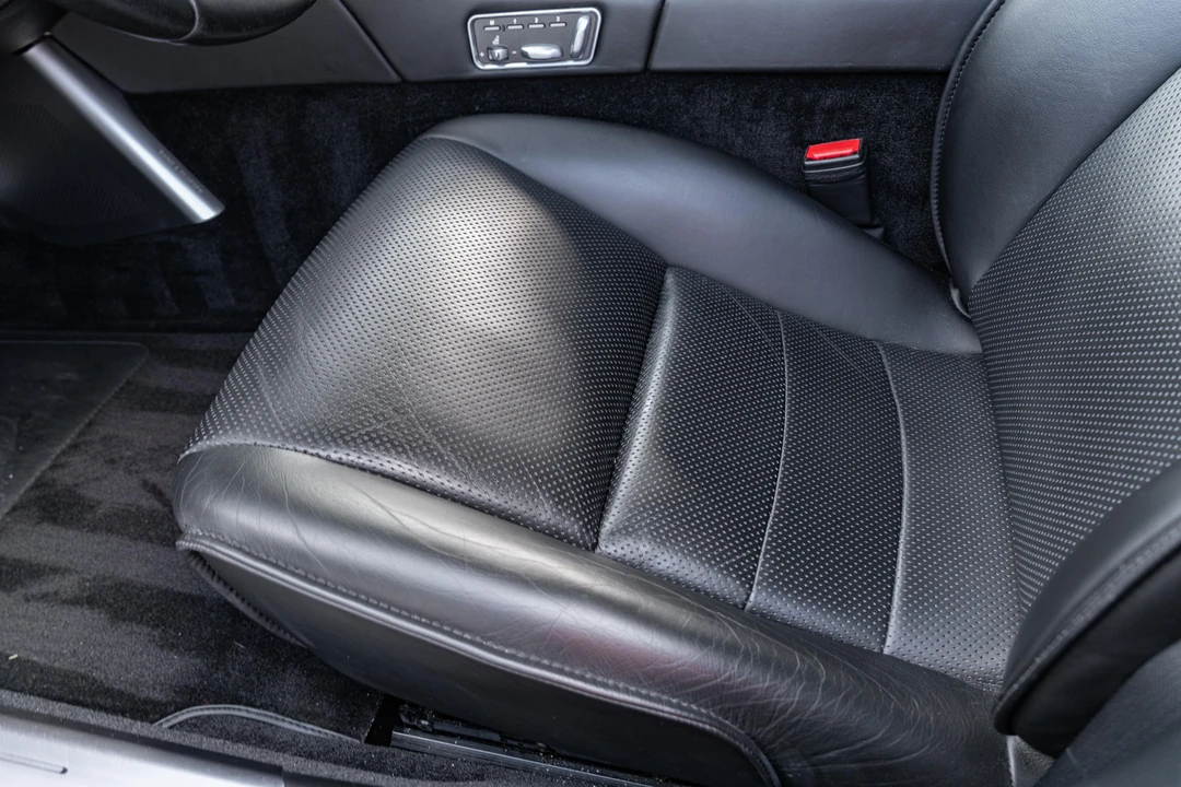2011 Aston Martin Rapide - Image 30 of 31