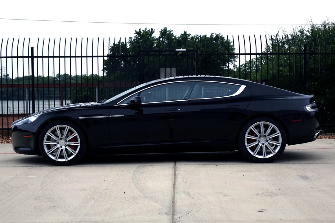 2011 Aston Martin Rapide - Image 13 of 31