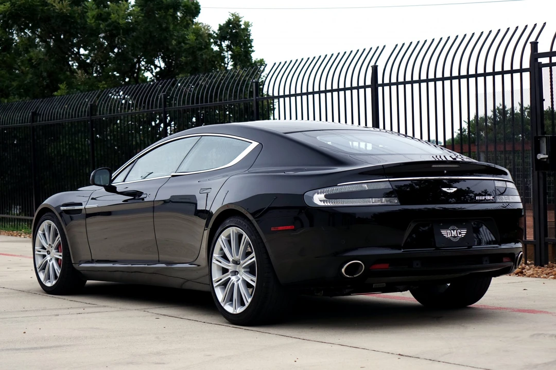 2011 Aston Martin Rapide - Image 18 of 31
