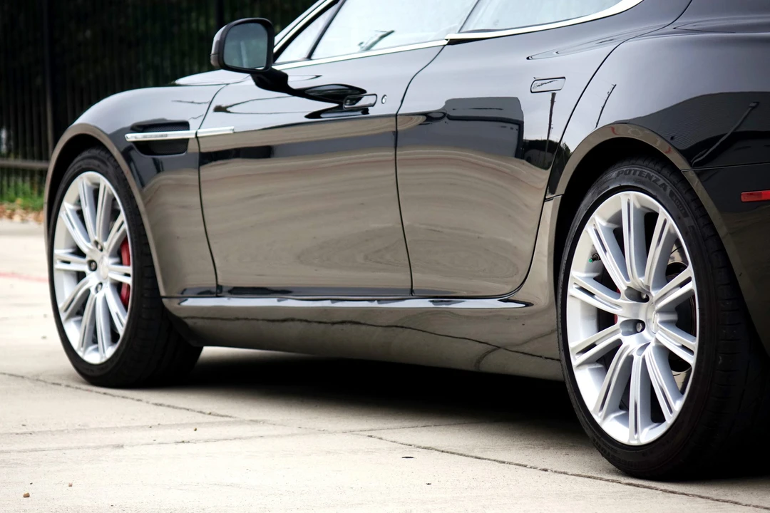 2011 Aston Martin Rapide - Image 24 of 31