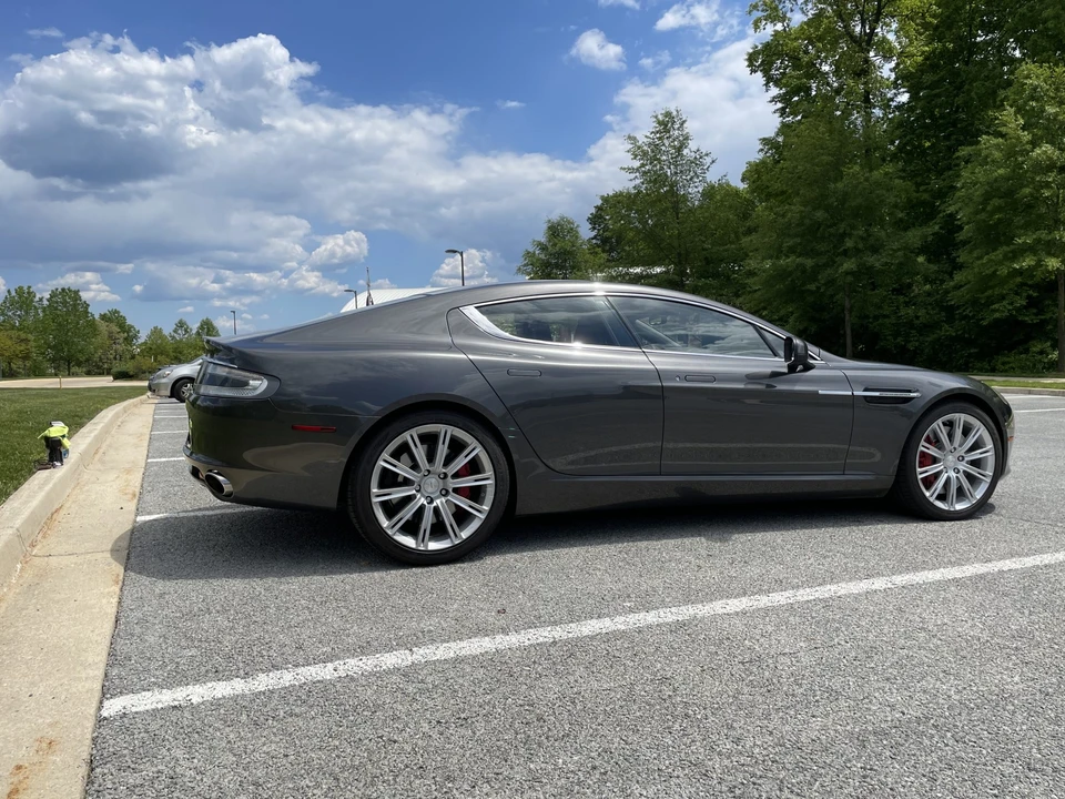 2011 Aston Martin Rapide - Image 12 of 31