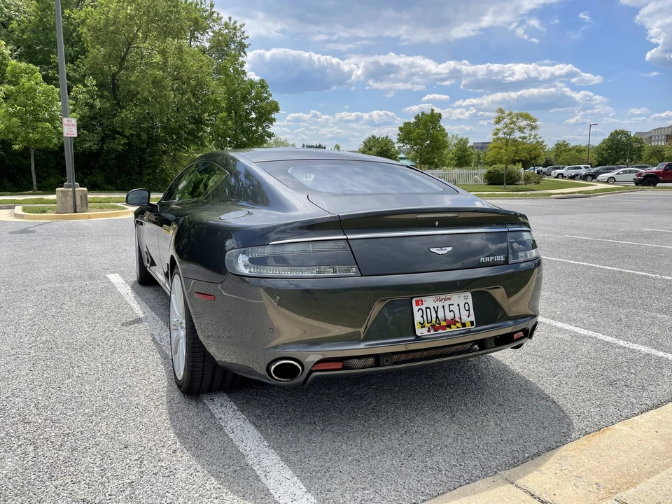 2011 Aston Martin Rapide - Image 17 of 31