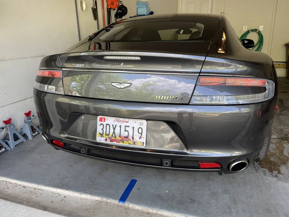 2011 Aston Martin Rapide - Image 27 of 31
