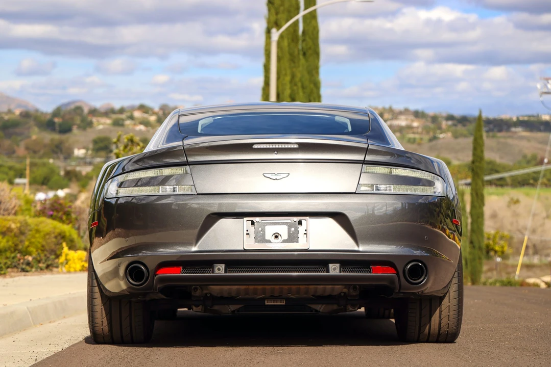 2011 Aston Martin Rapide - Image 11 of 31