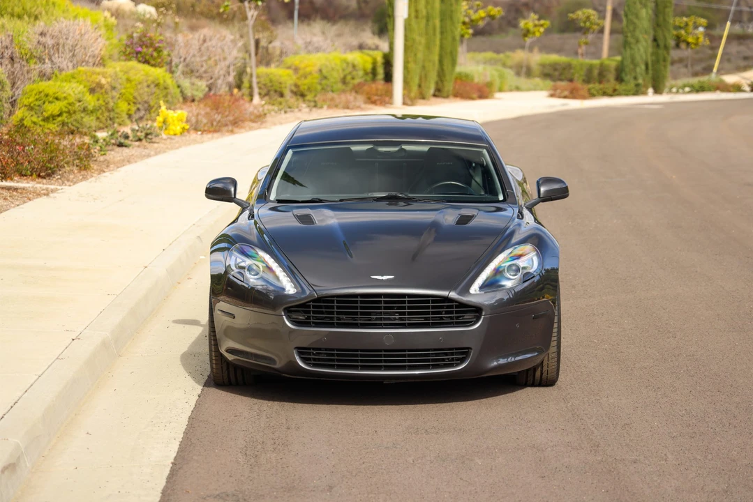2011 Aston Martin Rapide - Image 16 of 31