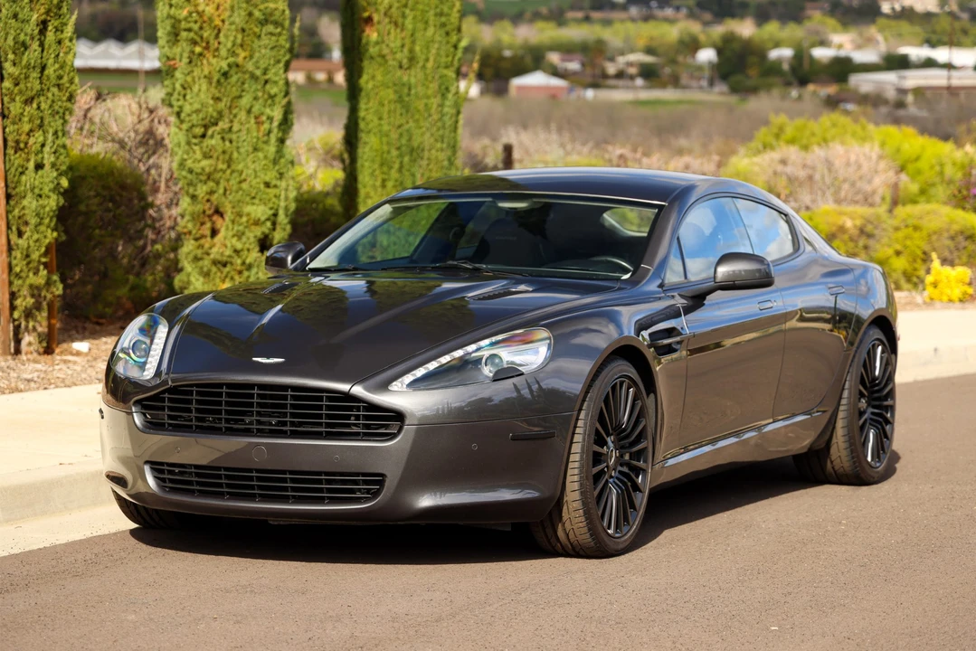 2011 Aston Martin Rapide - Image 2 of 31