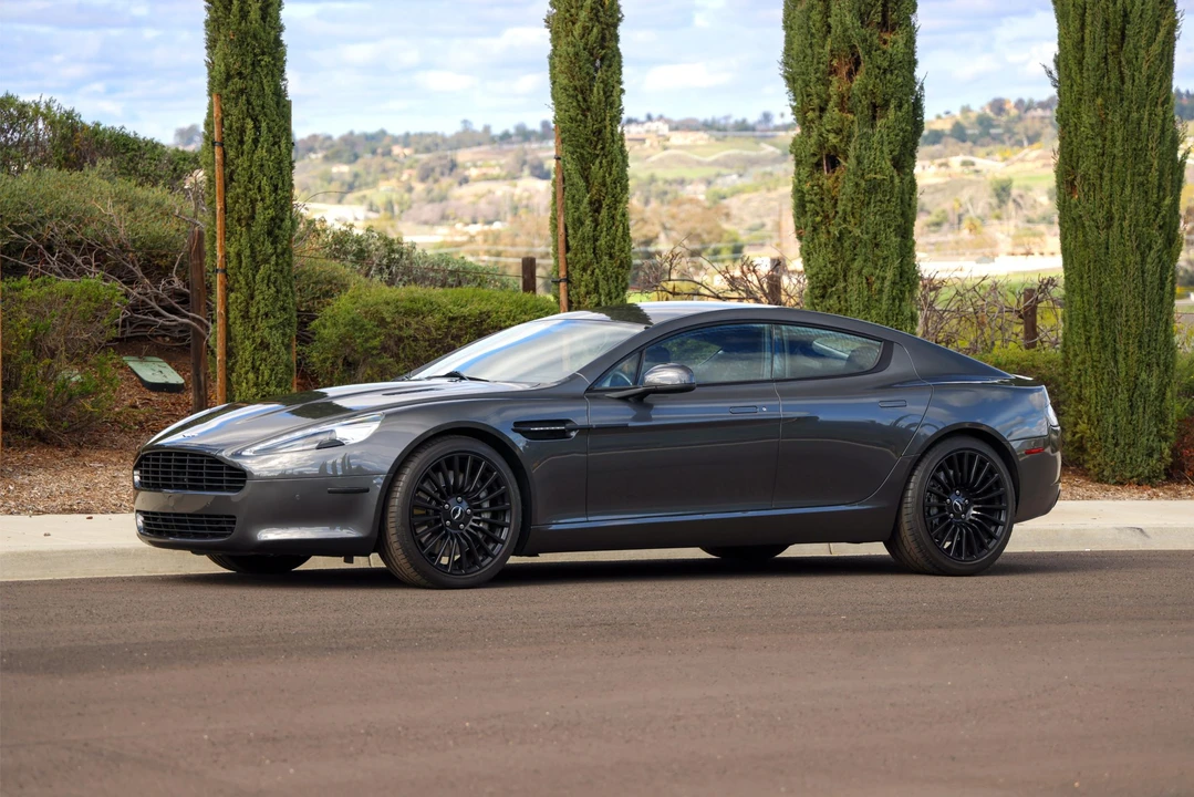 2011 Aston Martin Rapide - Image 26 of 31