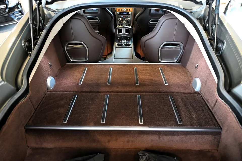 2011 Aston Martin Rapide - Image 17 of 20