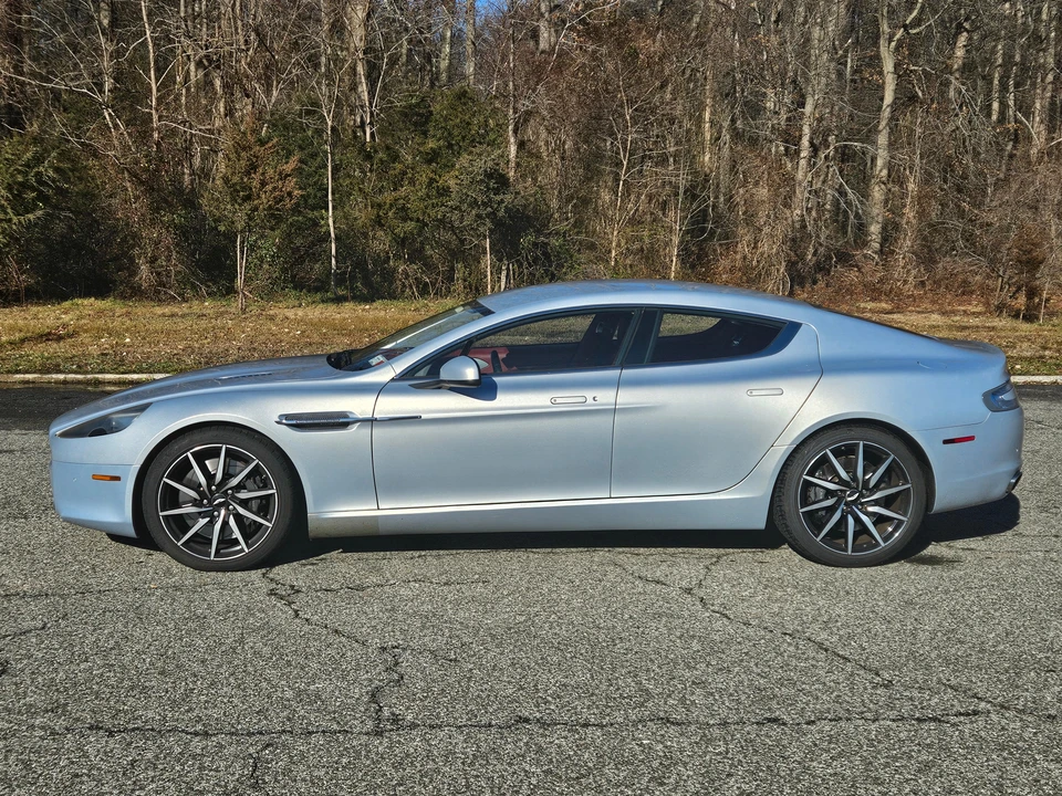 2011 Aston Martin Rapide - Image 12 of 31