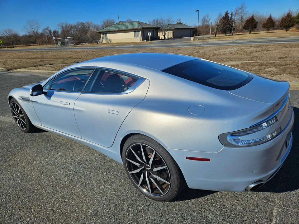 2011 Aston Martin Rapide - Image 13 of 31