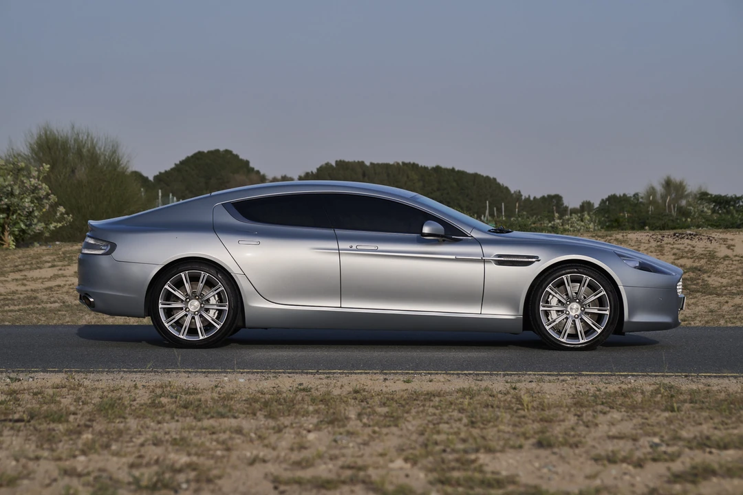 2011 Aston Martin Rapide - Image 8 of 31