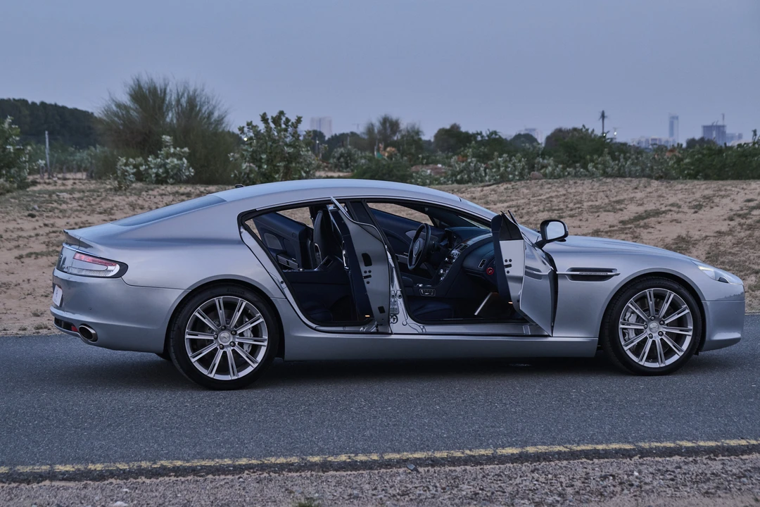 2011 Aston Martin Rapide - Image 13 of 31