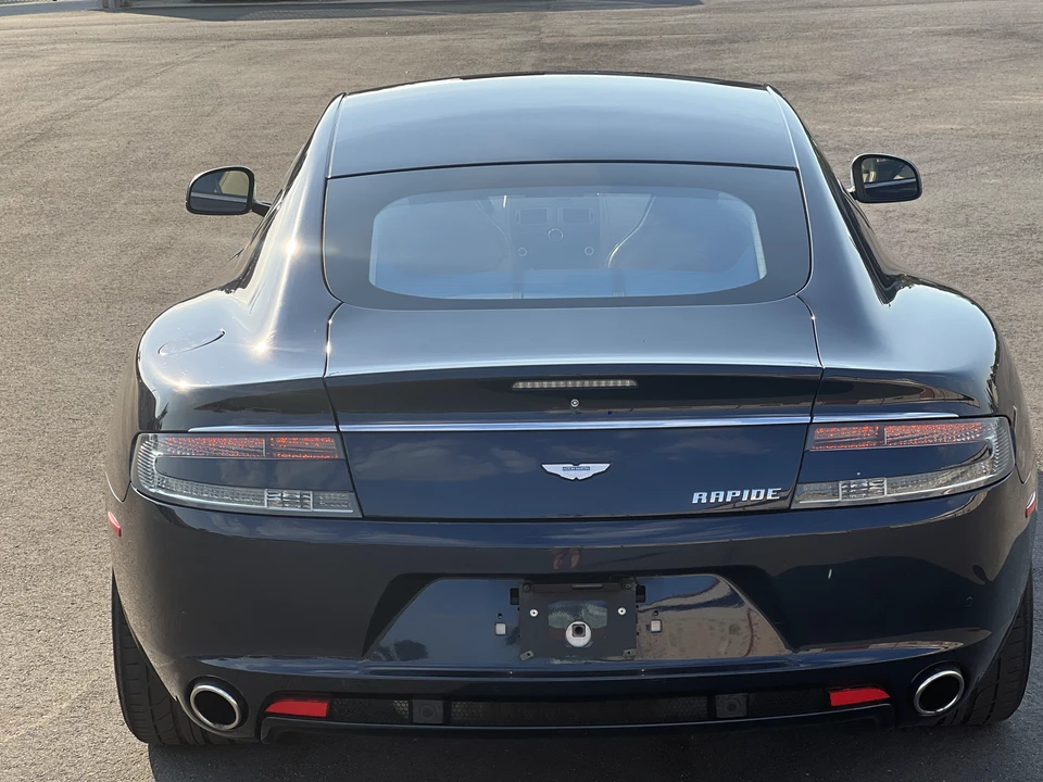 2011 Aston Martin Rapide - Image 11 of 31