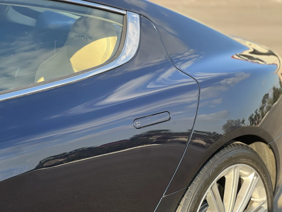 2011 Aston Martin Rapide - Image 31 of 31