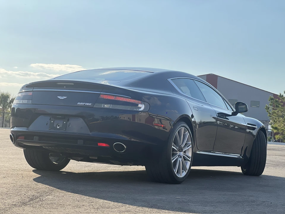 2011 Aston Martin Rapide - Image 12 of 31