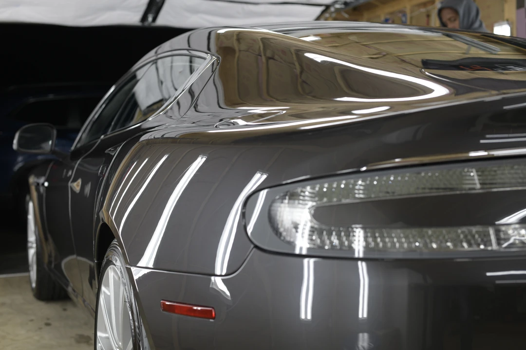 2011 Aston Martin Rapide - Image 15 of 26
