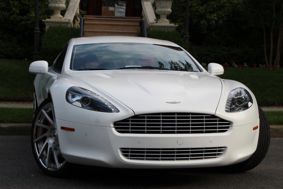 2011 Aston Martin Rapide - Image 13 of 31