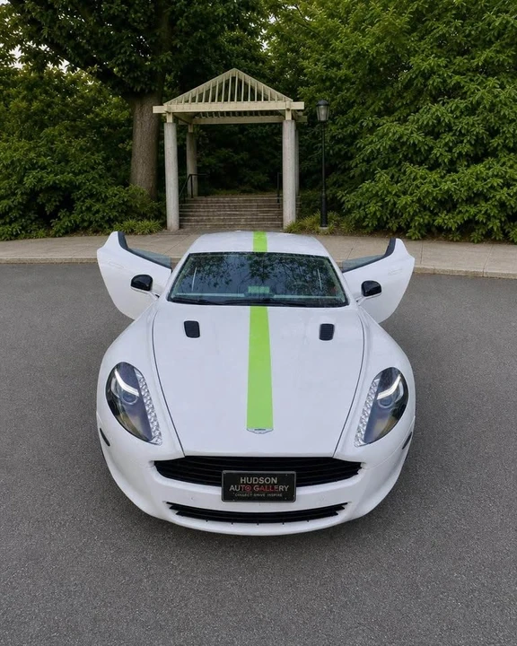 2011 Aston Martin Rapide - Image 12 of 18