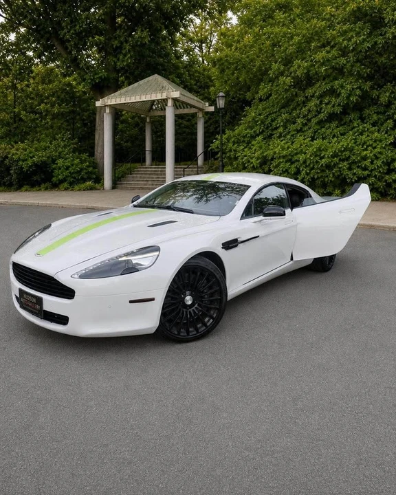 2011 Aston Martin Rapide - Image 7 of 18