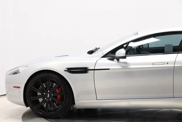 2011 Aston Martin Rapide - Image 7 of 12