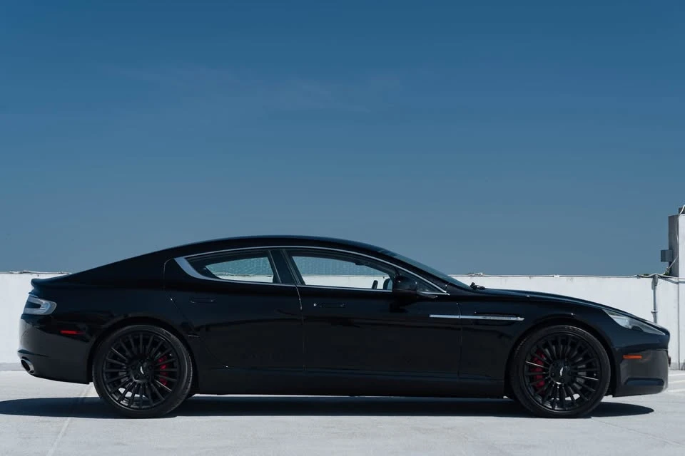 2011 Aston Martin Rapide - Image 17 of 20