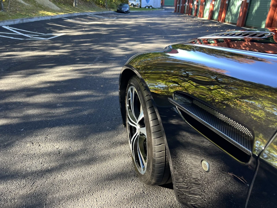 2011 Aston Martin V12 Vantage (2010-2018) - Image 29 of 31